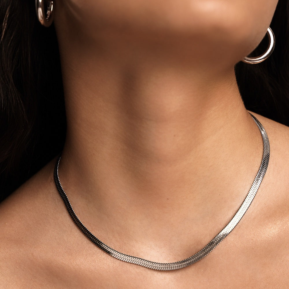 Bold Herringbone Necklace Silver