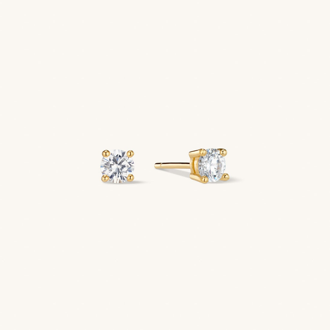 Diamond Stud Earring in Gold