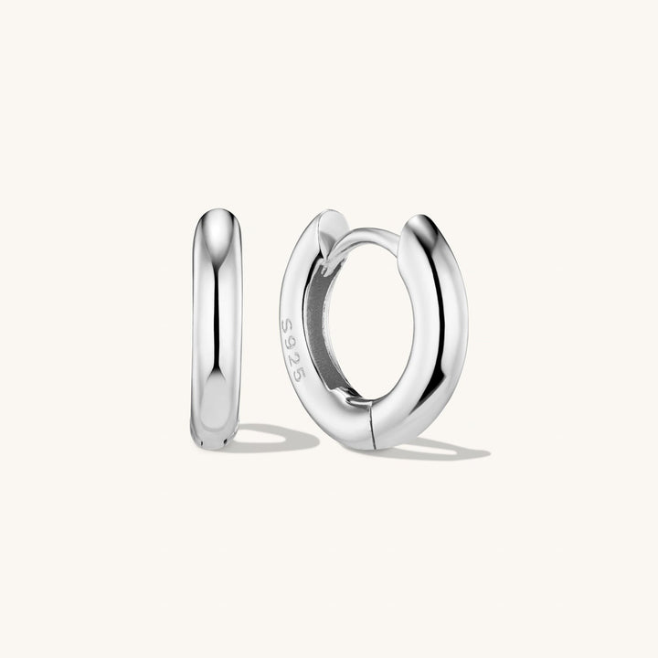 Small Bold Hoops in Silver